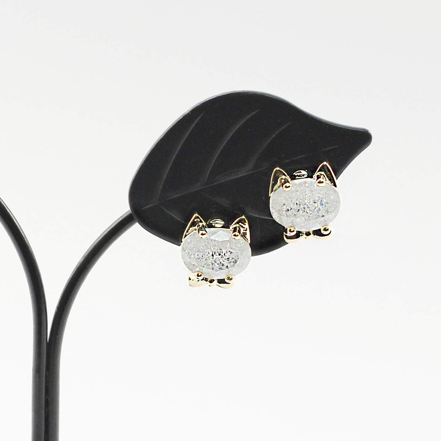 Gato blanco con corbata [prt-33]